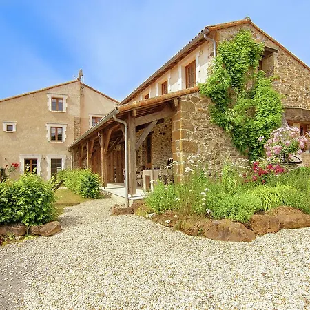 Romantic With Heated Pool Roussines