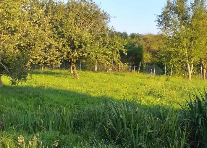 Romantic Tower In Dordogne With Rooftop Terrace Сasa de vacaciones