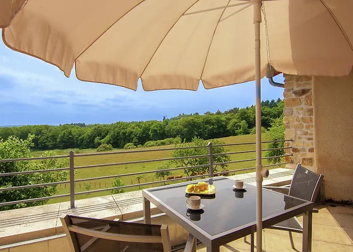 Сasa de vacaciones Romantic Tower In Dordogne With Rooftop Terrace Roussines